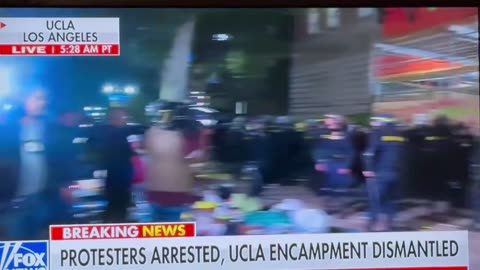 Police unmask a Gaza protestor at UCLA