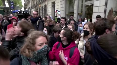 Police remove pro-Palestinian students at Paris' Sciences Po