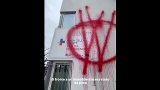 In Italy there is a problem that people with grudges graffiti at vaccination centers | NEWS-19