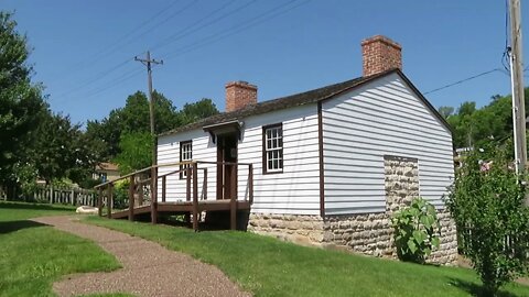 Mark Twain's boyhood home in Hannibal, MO - Walk With Me, Steve Martin (#2 of 4)