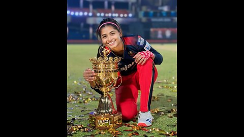 shreyanka patil with WPL 2024 trophy 🏆 #shreyankapatil #wpl #wpl2024 #rcb #rcbfans #cricketlover