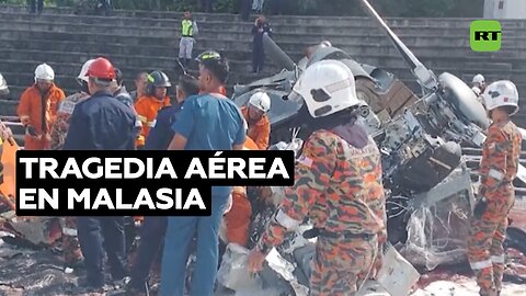 Mueren al menos 10 personas tras un choque entre dos helicópteros militares en Malasia