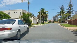 Driving in Gold Coast - Chevron Island