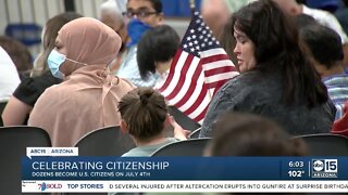 Officials hold citizenship ceremony in Phoenix on 4th of July