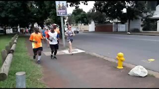 SOUTH AFRICA - Durban - Jogging (Video) (f8g)