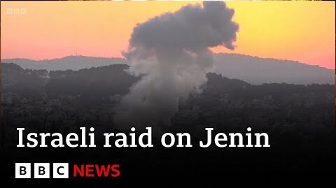 Thousands flee Israeli raid on Jenin - BBC News