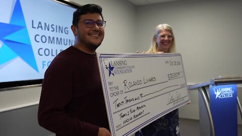 He took a break from school for 15 years, now he's headed back to class with a big scholarship