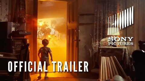 CLOSE ENCOUNTERS OF THE THIRD KIND - Official Trailer