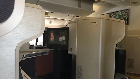 [CX173 HKG-ADL] Cathay Pacific A330 BUSINESS CLASS