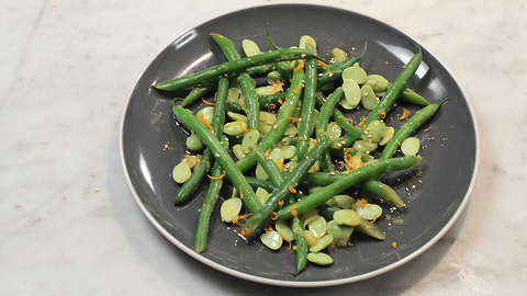 Edamame and green beans with orange and ginger