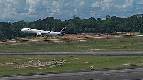 Movimentações no Aeroporto Internacional de Manaus em 29/04/2023