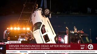 Driver pronounced dead after water rescue in St. Clair River