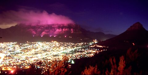 Table Mountain and City Hall to be lit purple in honour of Desmond Tutu