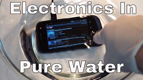 Is Everything Waterproof in Pure De-ionized Water? Charging Phone in Pure Water Test