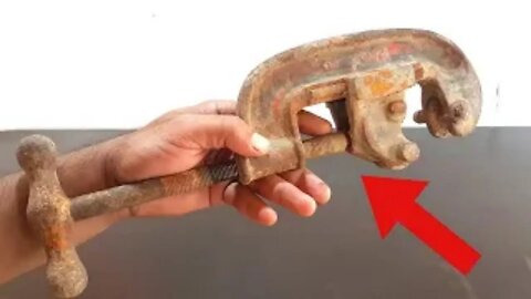 Antique Pipe Cutter - Restoration with AMAZING Outcome
