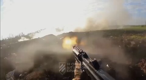 Ukraine war close combat footage: Ukrainian soldiers ELIMINATE WAGNER mercenary in close combat