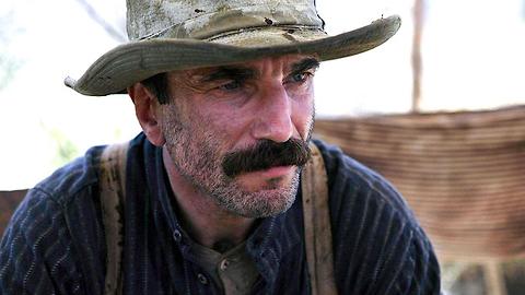 5 Things You Didn’t Know About Daniel Day-Lewis