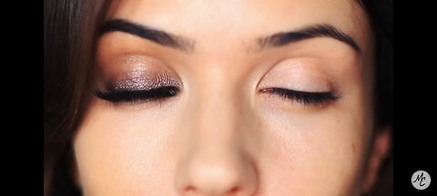 Beginners Eye Makeup Tutorial Using One Eyeshadow 5 Minute Makeup | How To Apply Eyeshadow Quickly