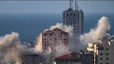 Hamas fighters battle Israeli forces in southern Israel AJ #shorts