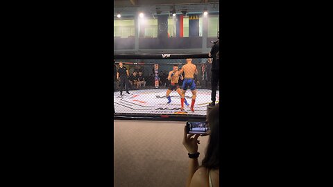 Crazy knockdown at MMA event crowd goes wild🔴🤯