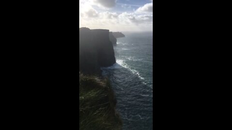 Don’t Fall! - Cliffs of Moher