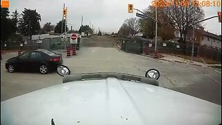 Vehicle Runs Red Light