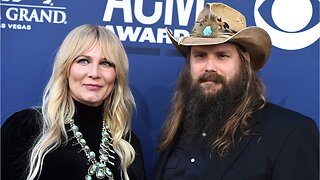 Chris Stapleton Made Quick ‘Game Of Thrones’ Cameo