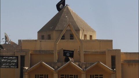 Al Qaeda - Syrian Rebels Attacks Two Churches, Breaks Crosses, Raises Flag of Jihad