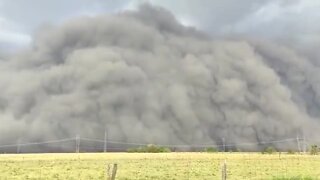 Argentina wildfires create incredibly massive smoke clouds