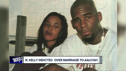 Singer R. Kelly facing new bribery charges that appear to be related to his 1994 marriage to R&B singer Aaliyah