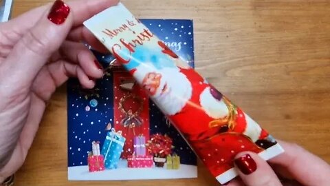 Make these professional looking gift pouches from recycled Christmas cards. Easy to follow!