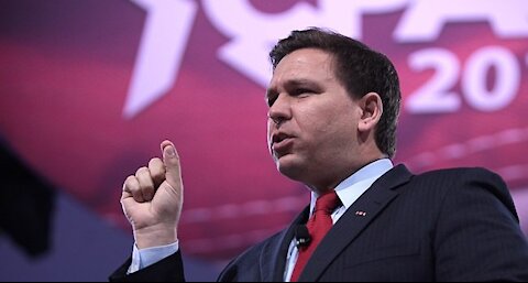 “Es orwelliano” 💥 DeSantis ARREMETE contra la CENSURA de las BIG TECH