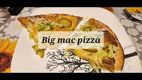 Big mac pizza #bigmac #pizza