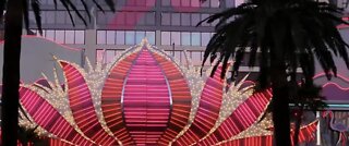 Re-Viva Las Vegas: free parking, showgirls at The Flamingo