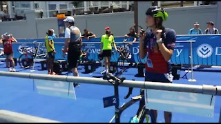 SOUTH AFRICA - Cape Town - Discovery World Cup Triathlon (Video) (nzq)