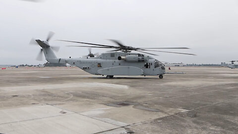 America’s top Marine general rides in new, state-of-the-art helicopter (BRoll)