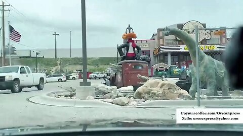 Live - High Wind Gust In Wyoming - The Peoples Convoy Waiting out Wind Gusts - SpeedWagon continues