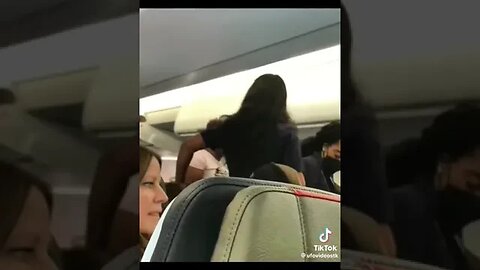 Reptilian on Plane New Video