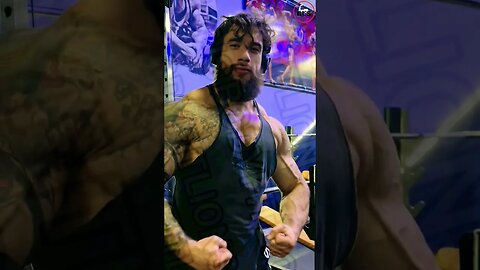 JÚLIO GORILA TREINANDO TRÍCEPS E MOSTRANDO SEU SHAPE ATUAL INSANO !!! ATLETA CLASSIC PHYSIQUE