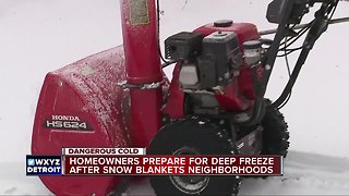 Snow emergencies remain in effect for metro Detroit communities