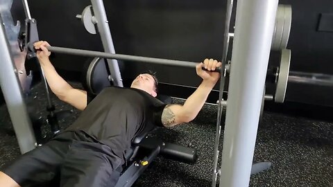 Smith Machine Illegal Wide Bench Press Pulses