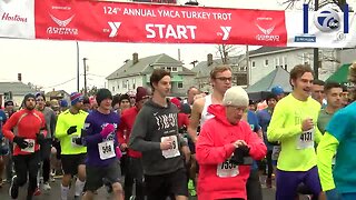 Costumes of the 124th annual Turkey Trot