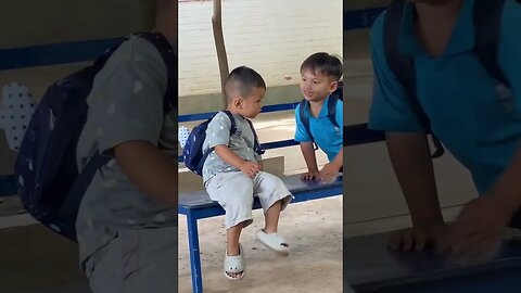 Watch till the end to see how kid' first day at school mood🤣