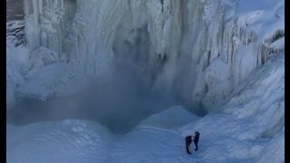 Ces chutes du Québec sont magnifiques en ce moment !