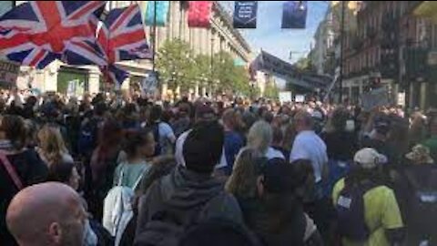 THOUSANDS of Anti-Lockdown Protesters Rise up Against New World Order in London! Media Blackout!