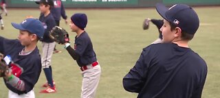 Baseball Buddies offers free lessons at Las Vegas Ballpark