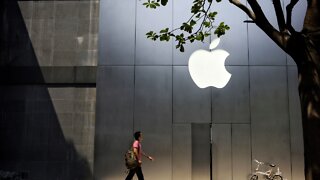 Apple Reopening 100 Stores In The U.S.