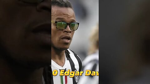 Top 10 jogadores que mais levaram cartão Vermelho