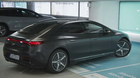 Mercedes EQE500 self parking. Does it blow Tesla away or is it worse?