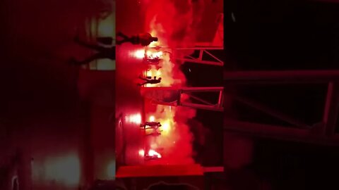 VAK P Twente Fans steken vuurwerk af voorafgaand aan KNVB beker duel Twente - Feyenoord